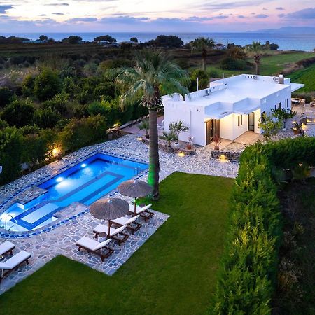 Villa Palmeras Soroni Exteriér fotografie